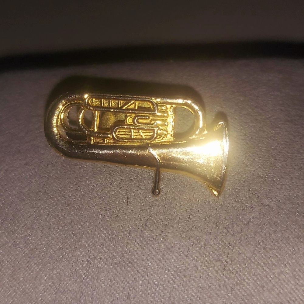 Vintage Albert Elovitz Baritone Gold Tone Lapel Pin Free Gift Bag 1.5"